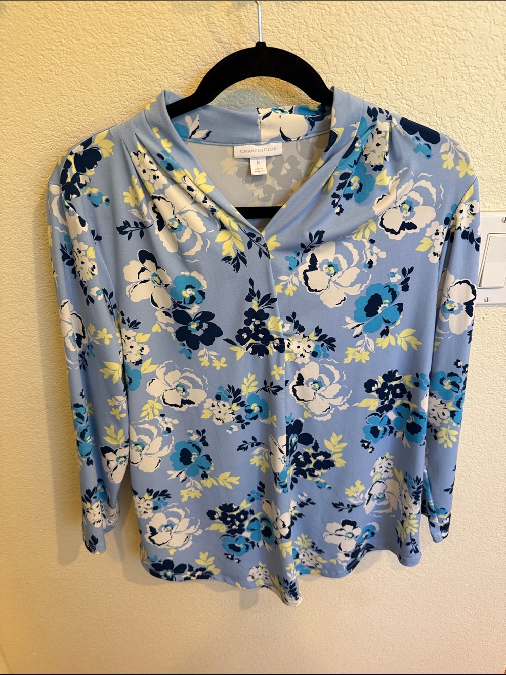 Charter Club Light Blue Floral Long Sleeve V-Neck Top
